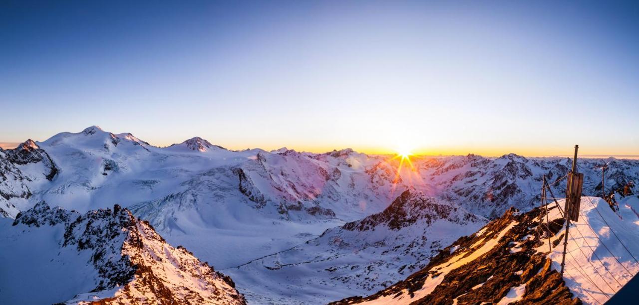 Apart Pitztalurlaub เวนส์ ภายนอก รูปภาพ